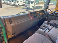 いすゞフォワードアルミウイング中型（4t）[写真31]