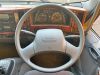 いすゞフォワードアルミウイング中型（4t）[写真37]