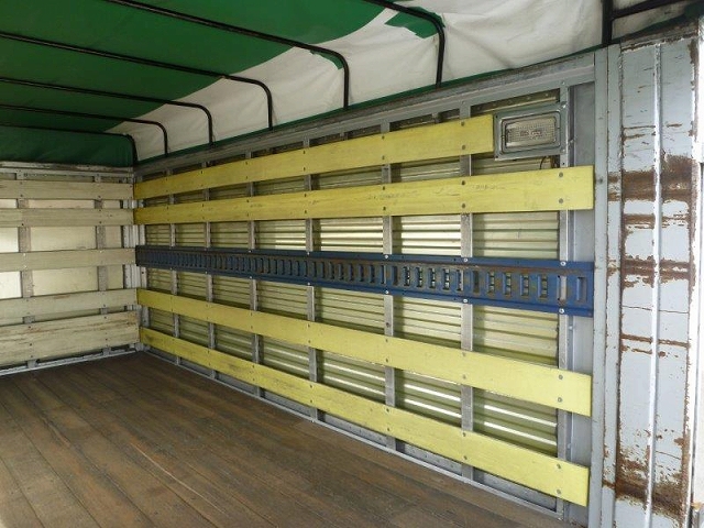 いすゞエルフオープントップバン小型（2t・3t）[写真18]