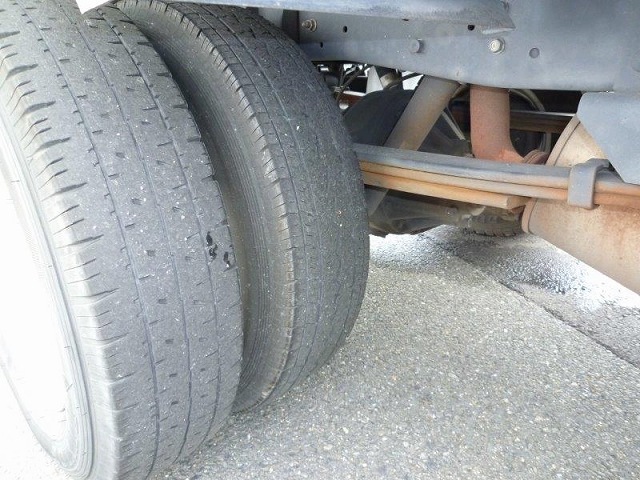 いすゞエルフオープントップバン小型（2t・3t）[写真28]