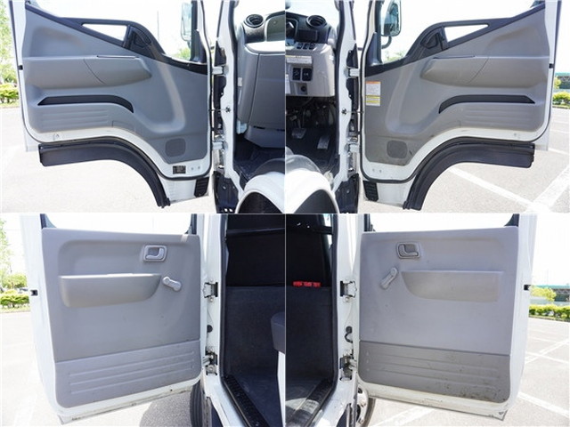 三菱ふそうキャンターダブルキャブ（Wキャブ）小型（2t・3t）[写真27]