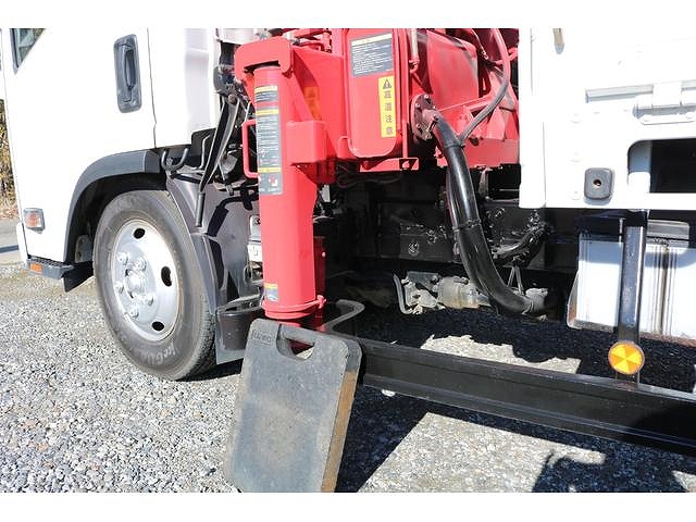 いすゞエルフクレーン3段小型（2t・3t）[写真15]