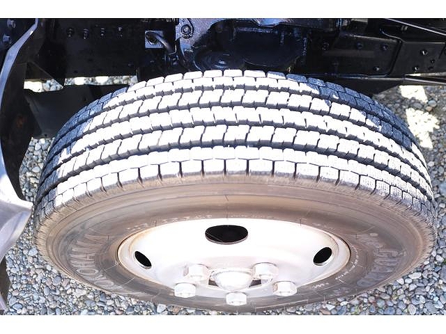 いすゞエルフクレーン3段小型（2t・3t）[写真16]