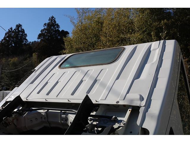 いすゞエルフクレーン3段小型（2t・3t）[写真18]