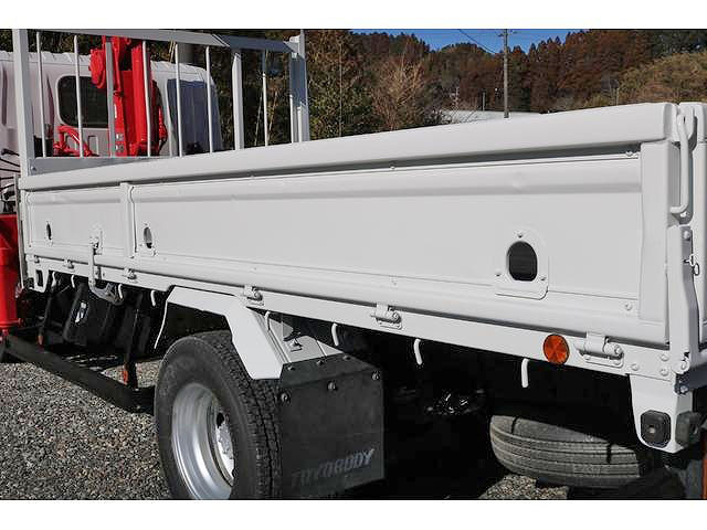 いすゞエルフクレーン3段小型（2t・3t）[写真02]