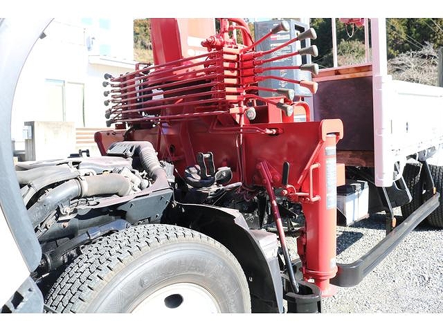 いすゞエルフクレーン3段小型（2t・3t）[写真23]