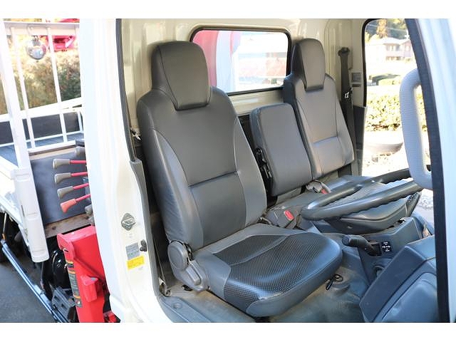 いすゞエルフクレーン3段小型（2t・3t）[写真32]