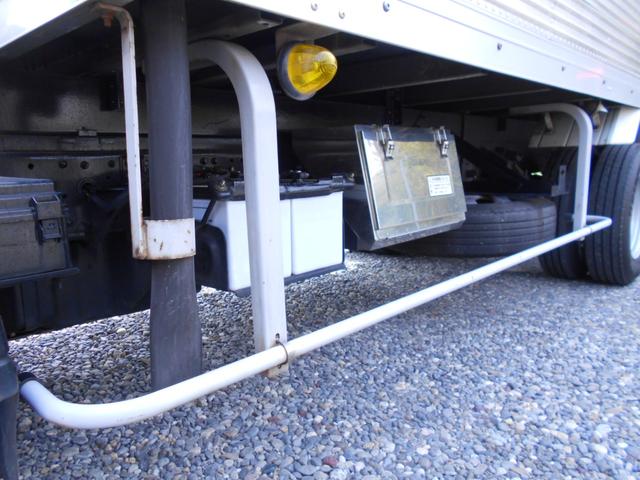 三菱ふそうキャンターアルミバン小型（2t・3t）[写真22]