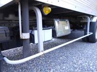 三菱ふそうキャンターアルミバン小型（2t・3t）[写真22]