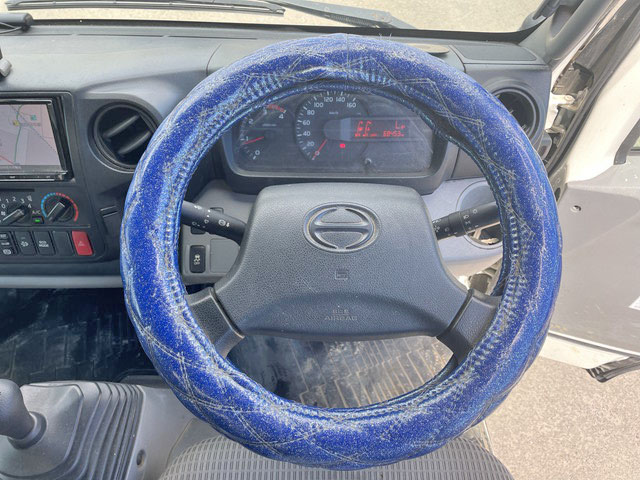 日野デュトロ平ボディ小型（2t・3t）[写真35]