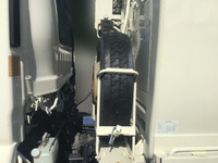 いすゞフォワードパッカー車（塵芥車）中型（4t）[写真14]