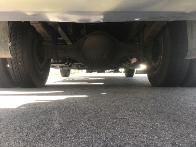 いすゞフォワードパッカー車（塵芥車）中型（4t）[写真20]