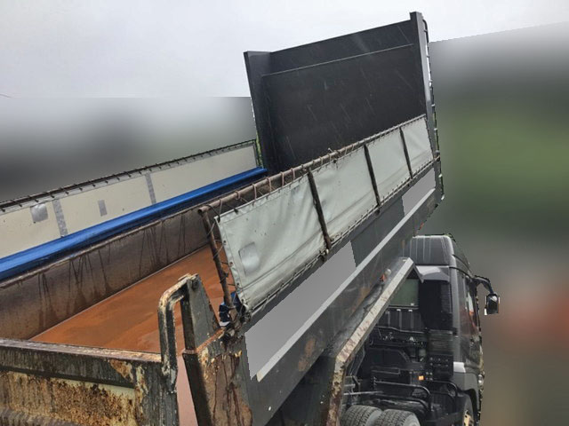 三菱ふそうスーパーグレートダンプ大型（10t）[写真02]