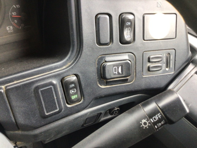 三菱ふそうスーパーグレートダンプ大型（10t）[写真25]