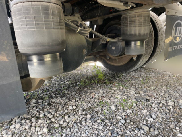 UDトラックスクオンアルミウイング大型（10t）[写真17]