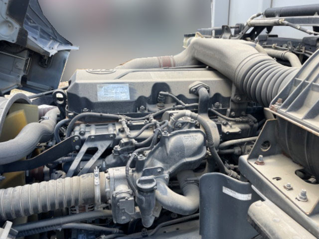 UDトラックスクオンアルミウイング大型（10t）[写真19]