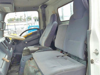 いすゞエルフアルミブロック小型（2t・3t）[写真32]