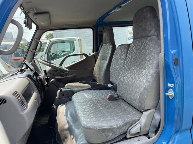 トヨタダイナダブルキャブ（Wキャブ）小型（2t・3t）[写真23]