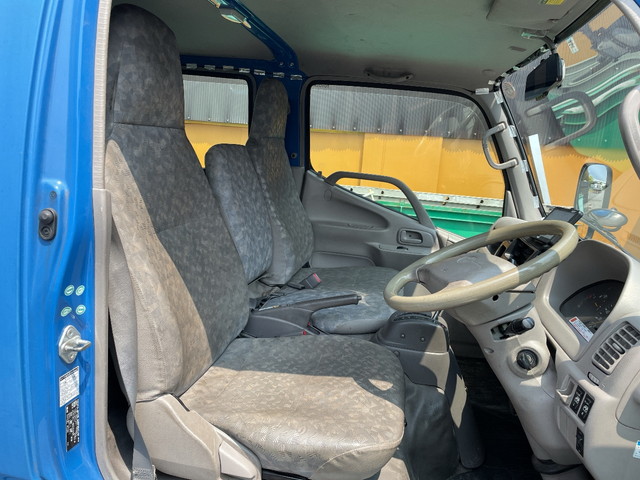 トヨタダイナダブルキャブ（Wキャブ）小型（2t・3t）[写真24]