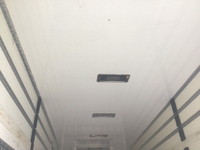 日野レンジャー冷蔵冷凍ウイング中型（4t）[写真10]