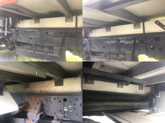 日野レンジャー冷蔵冷凍ウイング中型（4t）[写真20]