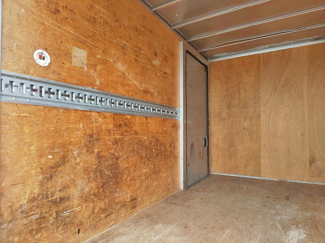 トヨタダイナアルミバン小型（2t・3t）[写真12]