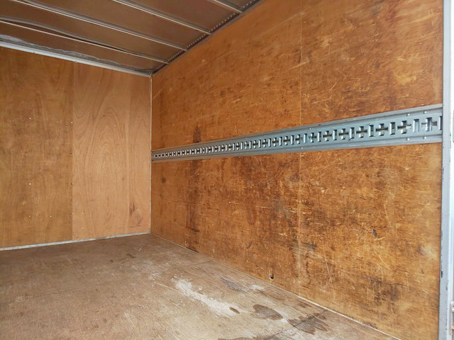 トヨタダイナアルミバン小型（2t・3t）[写真13]