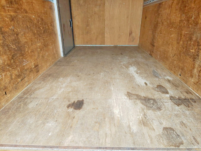 トヨタダイナアルミバン小型（2t・3t）[写真14]