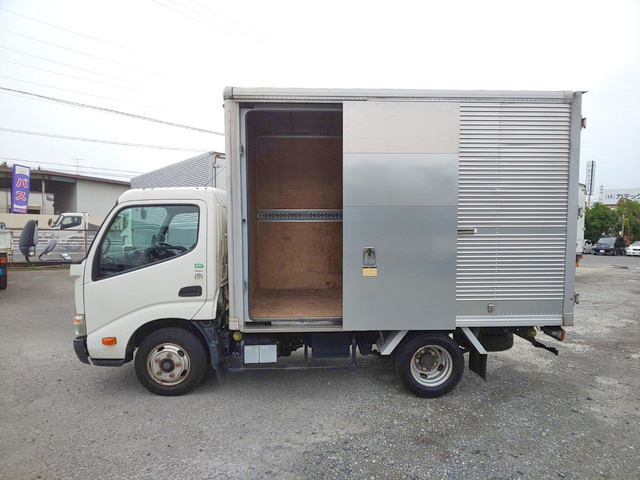 トヨタダイナアルミバン小型（2t・3t）[写真05]