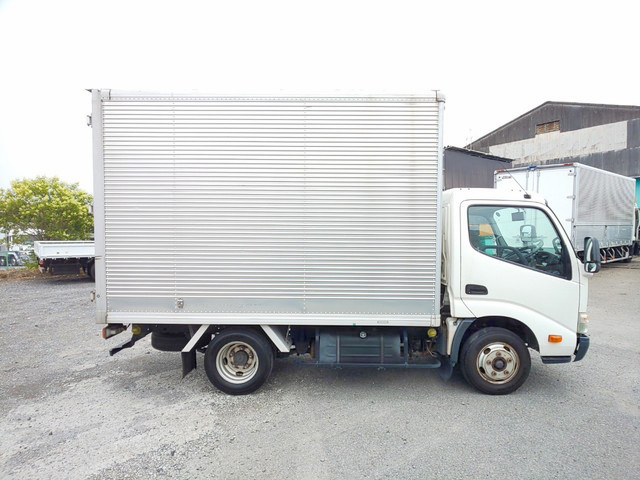 トヨタダイナアルミバン小型（2t・3t）[写真06]