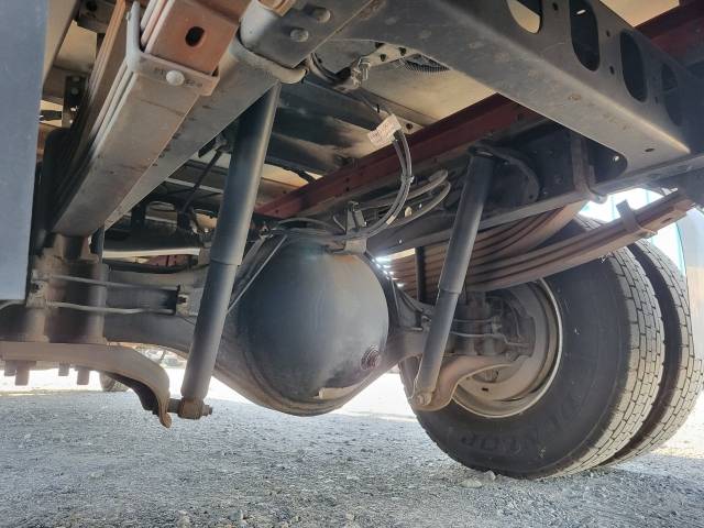 日野レンジャー冷蔵冷凍ウイング中型（4t）[写真24]