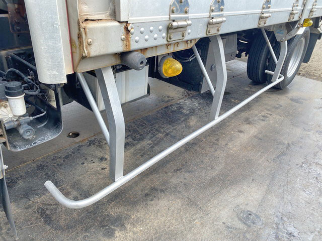 いすゞエルフアルミウイング小型（2t・3t）[写真17]