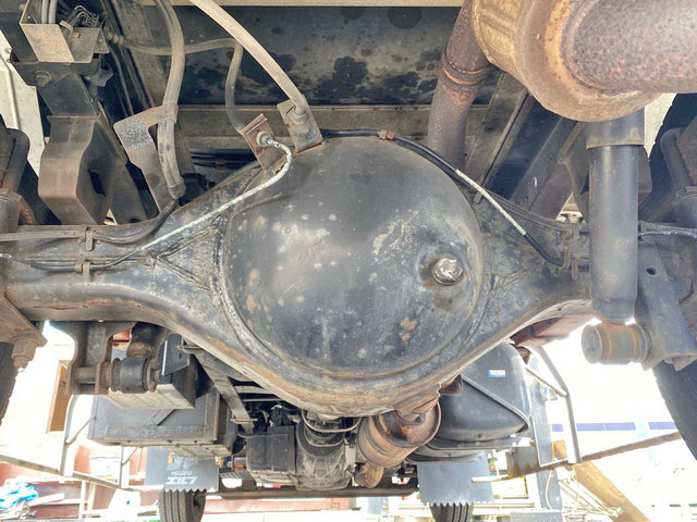 いすゞエルフアルミウイング小型（2t・3t）[写真23]