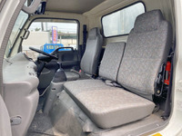 いすゞエルフアルミウイング小型（2t・3t）[写真29]