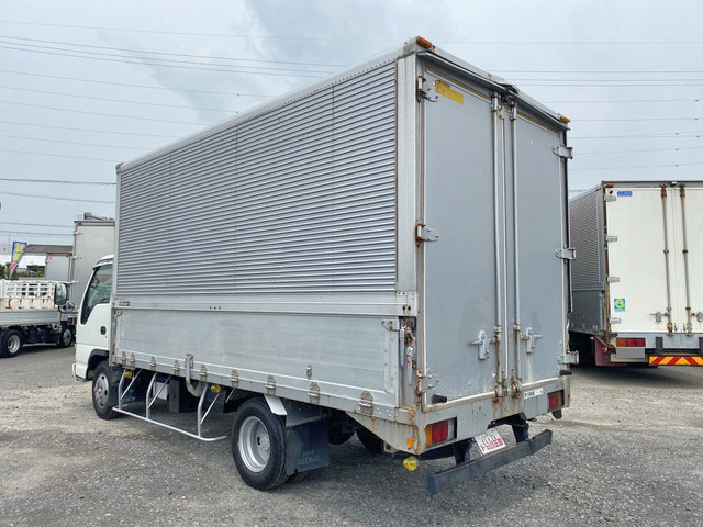 いすゞエルフアルミウイング小型（2t・3t）[写真04]