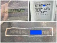 いすゞエルフアルミウイング小型（2t・3t）[写真40]