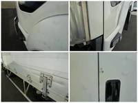 いすゞフォワードアルミウイング中型（4t）[写真36]