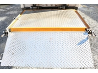 三菱ふそうキャンターアルミバン小型（2t・3t）[写真10]