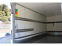 三菱ふそうキャンターアルミバン小型（2t・3t）[写真16]