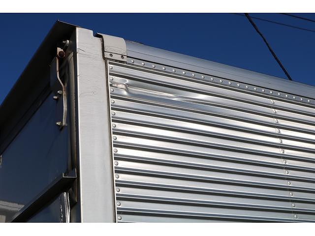 三菱ふそうキャンターアルミバン小型（2t・3t）[写真20]