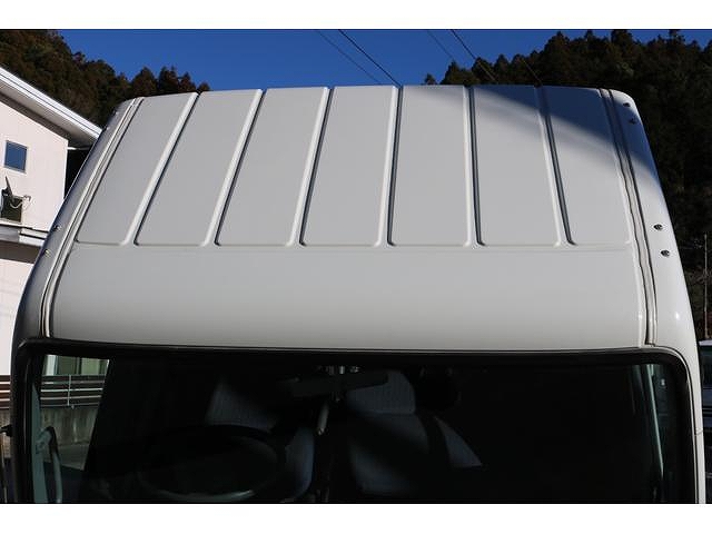 三菱ふそうキャンターアルミバン小型（2t・3t）[写真30]