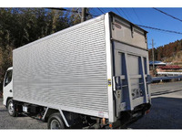 三菱ふそうキャンターアルミバン小型（2t・3t）[写真03]