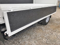 いすゞエルフ平ボディ小型（2t・3t）[写真12]