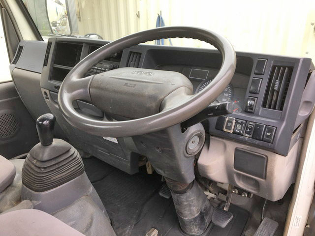 いすゞエルフ平ボディ小型（2t・3t）[写真34]