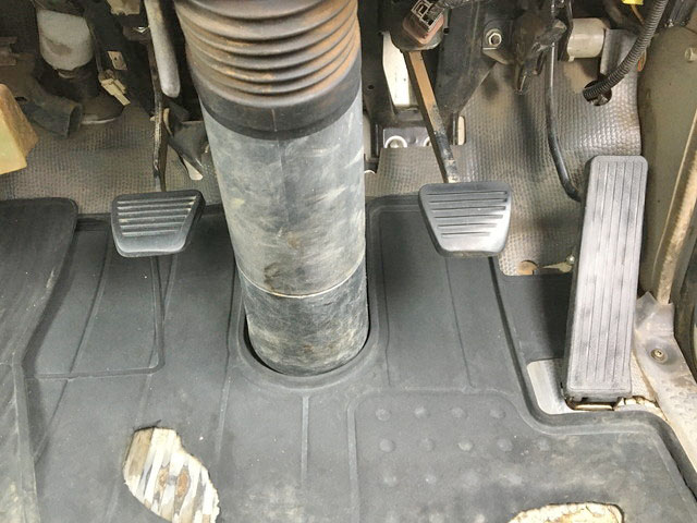 いすゞエルフ平ボディ小型（2t・3t）[写真39]