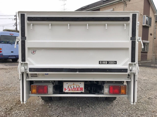 いすゞエルフ平ボディ小型（2t・3t）[写真07]