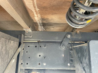 三菱ふそうキャンターカーテン車小型（2t・3t）[写真19]