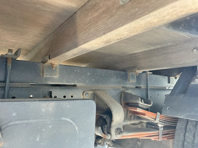 三菱ふそうキャンターカーテン車小型（2t・3t）[写真20]