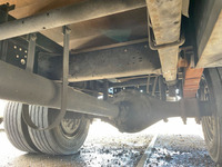 三菱ふそうキャンターカーテン車小型（2t・3t）[写真21]