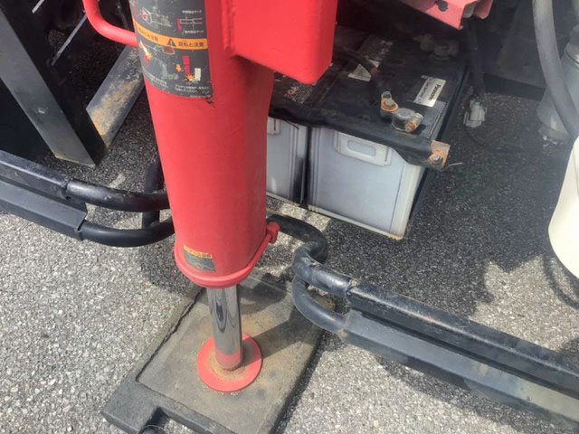 日野デュトロクレーン3段小型（2t・3t）[写真16]
